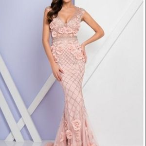 Tehrani gown